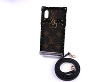 100 Authentic Supreme X Louis Vuitton Eye Trunk Iphone 7 Case M For Sale Online Ebay