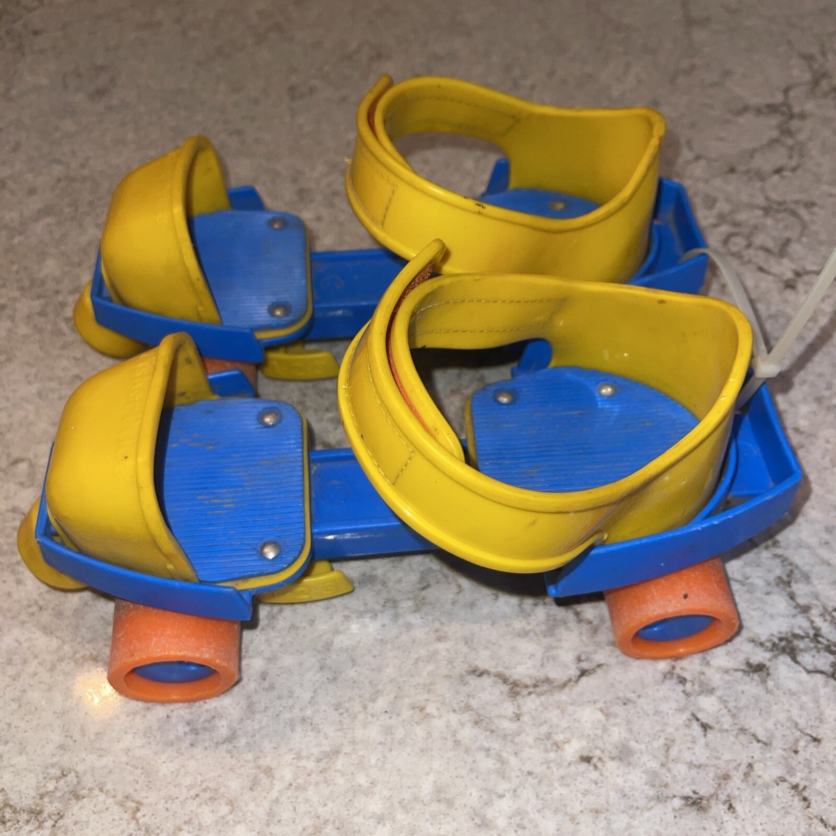 Vintage 1984 1989 Fisher Price 1-2-3 Grow With Me Roller Skates