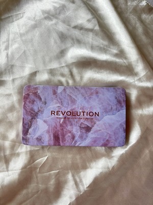 Makeup Revolution Eyeshadow Palette Forever Flawless Unconditional Love 