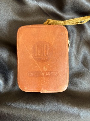 Vintage De Jur Amsco Light Exposure Meter With Light Brown Leather Case & Strap