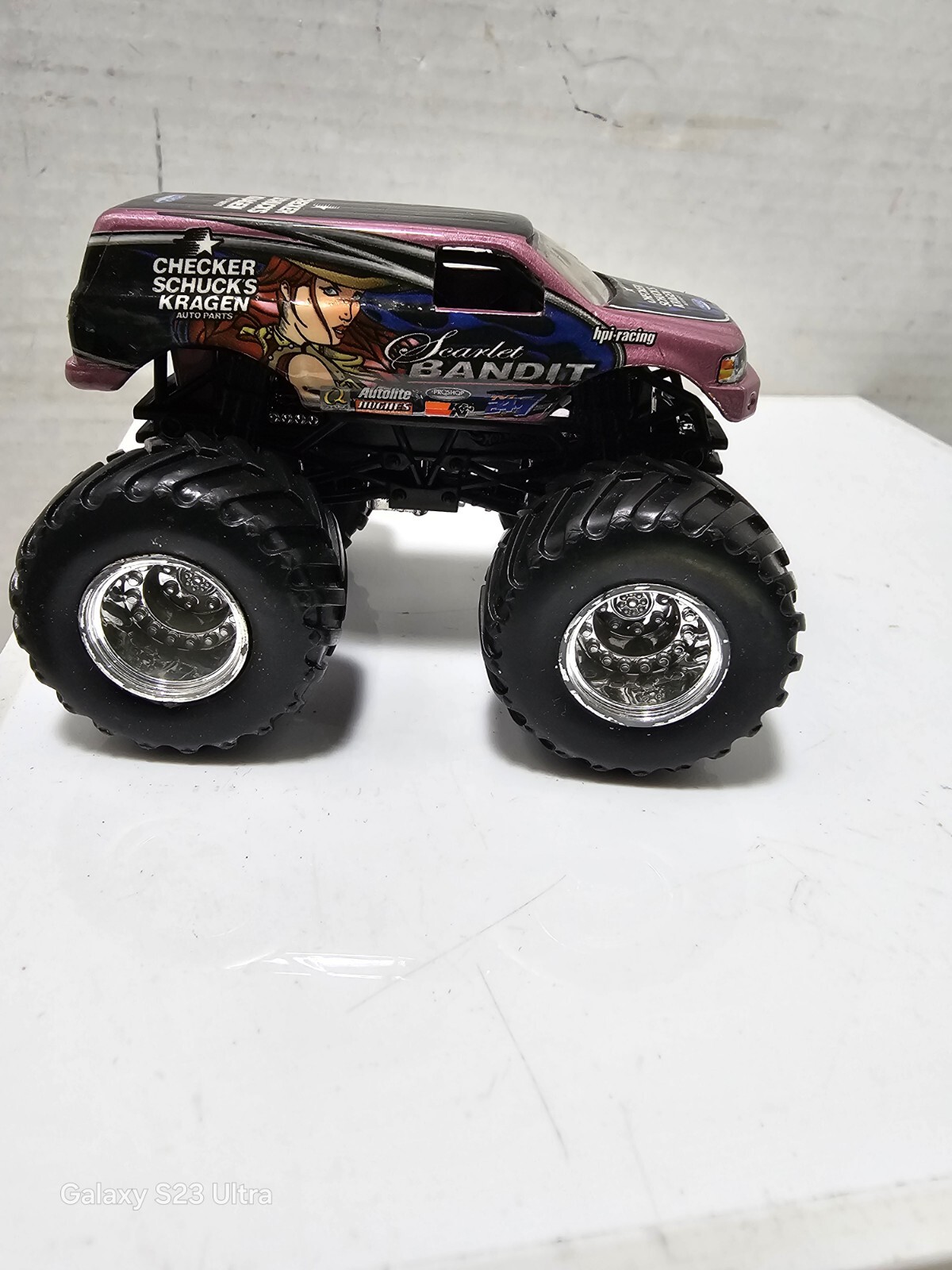 Picture 1 of 4