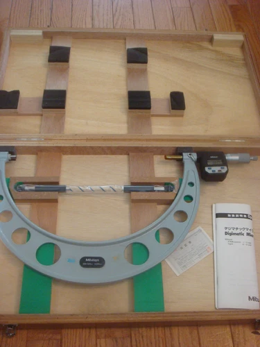 Mitutoyo Digimatic Micrometer 300-325mm