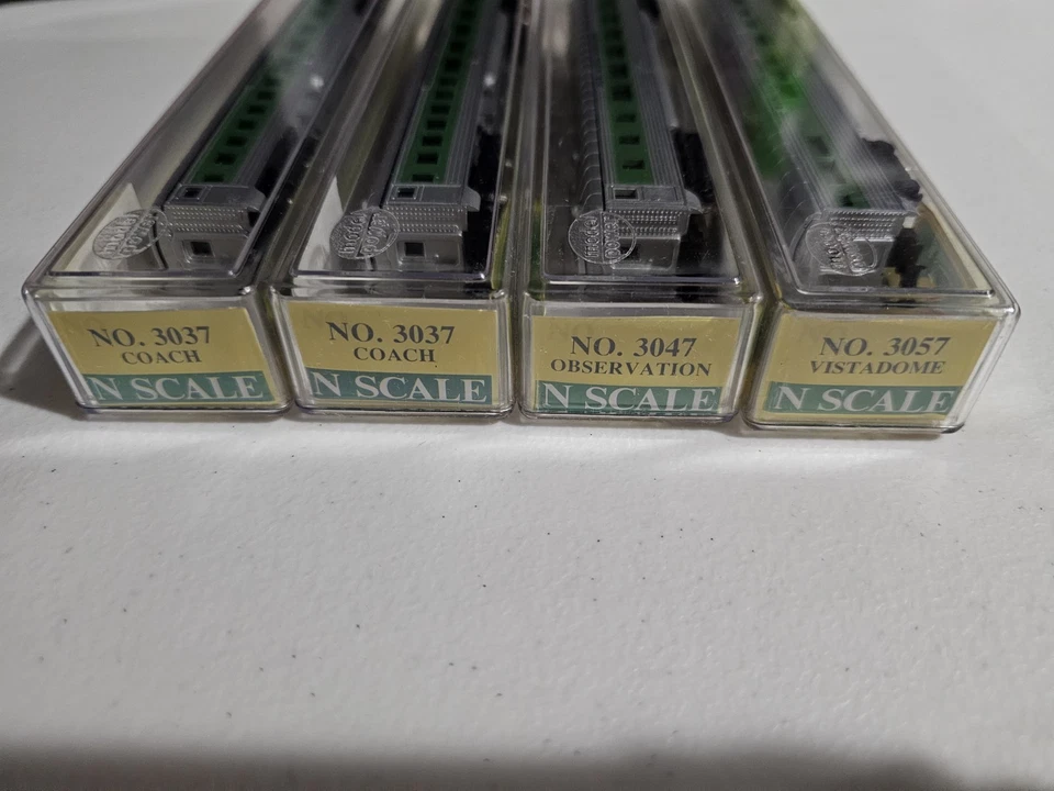 Model Power N scale Car Pak Burlington Northern #3037, 3037, 3047, 3057 - Image 4 of 4