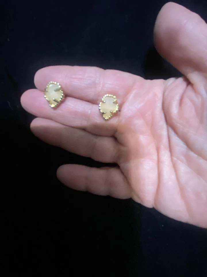 Pendientes Kendra Scott Danielle Piedra Rosa Tono Oro Foto 2 de 4