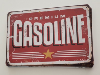 Premium Gasoline - Pin Up Girl -  Blechschild / Schild / Deko