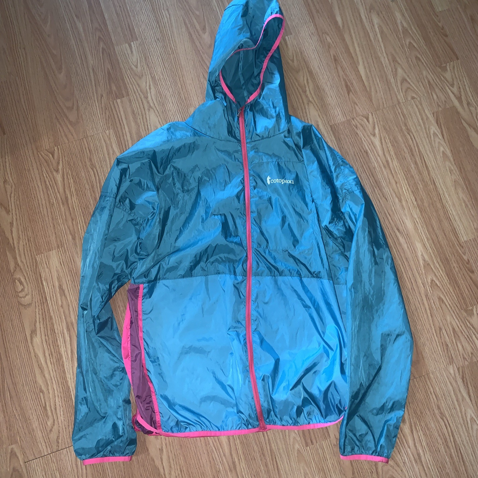 Men’s Size 2XL Cotopaxi Teca Full-Zip Windbreaker Jacket Teal Blue Pink Hooded