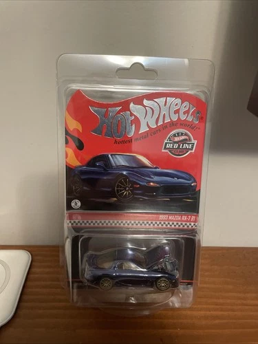 Hot Wheels RLC Redline Club Exclusive 1993 Mazda RX-7 R1 Blue