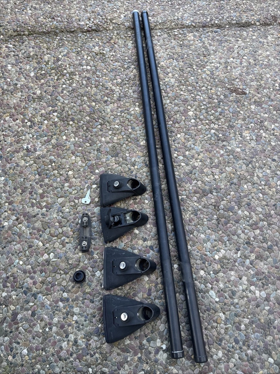 COMPLETE Yakima Roof Rack Railrider 1 Towers LOCKS KEY, ANCHOR