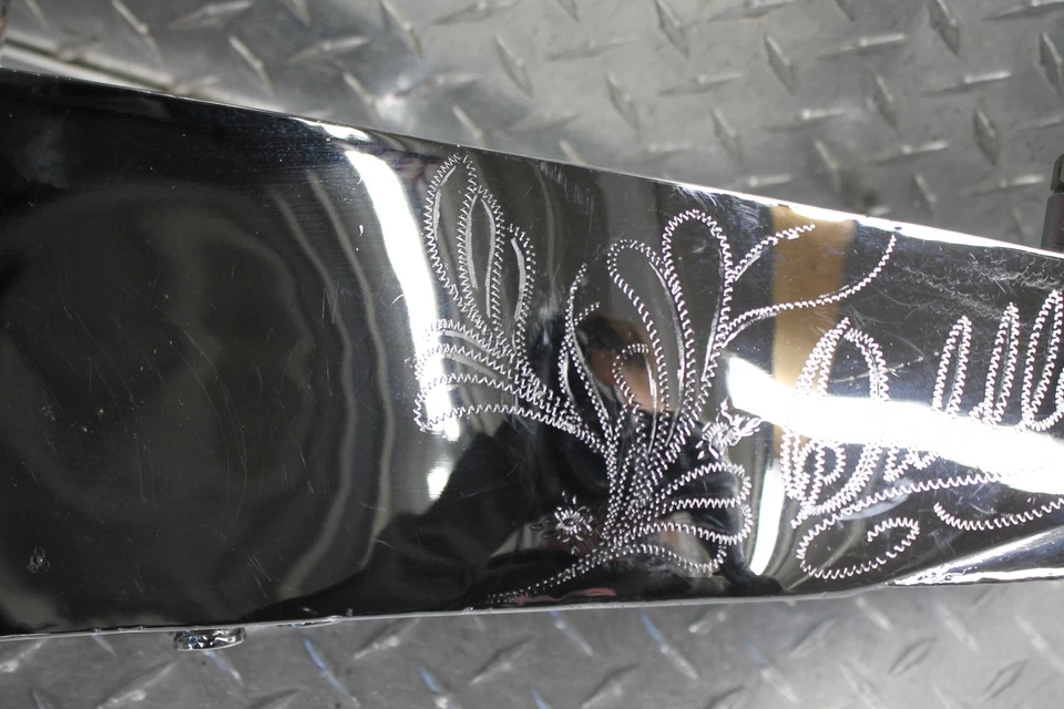 Harley-Davidson Sportster 1973 cabezal de hierro 1000 XLCH tanque de aceite cromado/bandeja de batería Foto 3 de 4