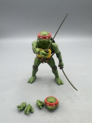 TMNT Ninja Turtles Eastman and Laird Loyal Subjects BST AXN Leonardo Figure