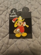 Disneyland Firefighter Chief Pin Mickey Mouse 