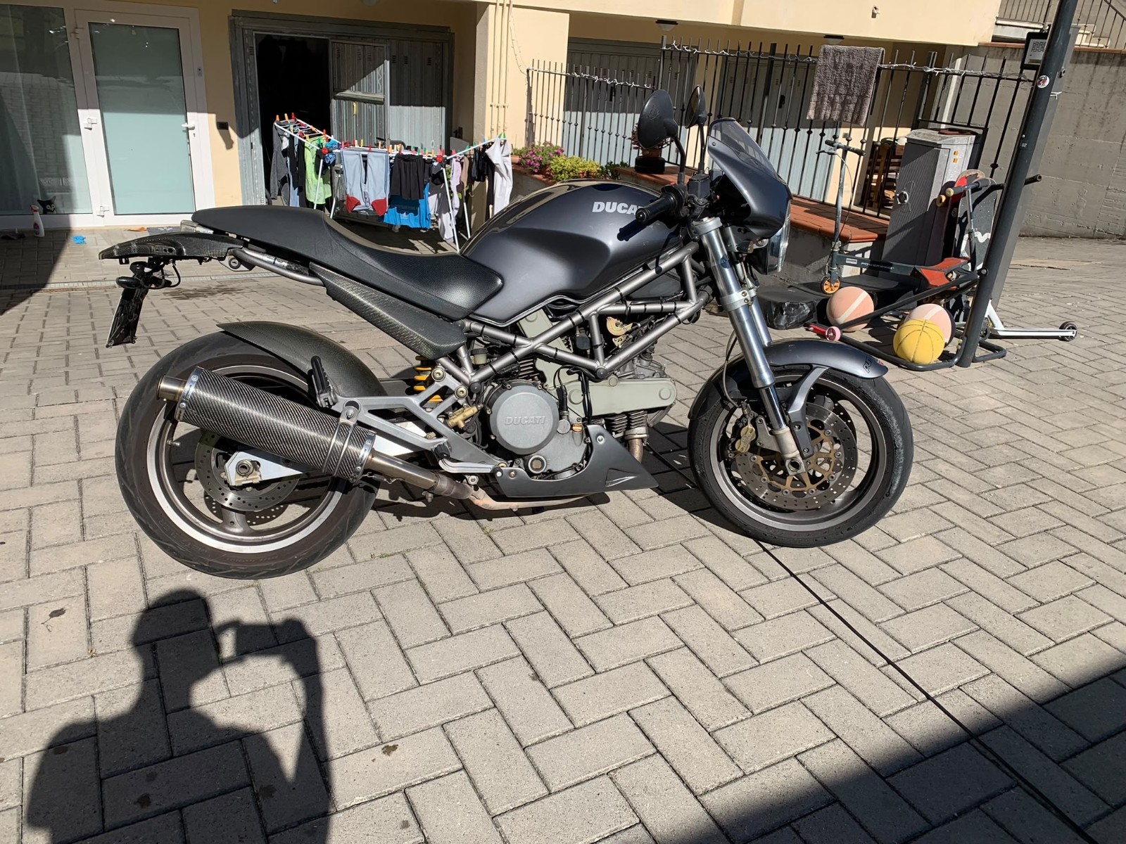 Ducati Monster 620 S foto 2