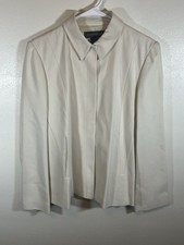 Banana Republic Women  s Snap Up Jacket Size 6 White 100 Silk Front Pockets