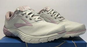 brooks dyad 11 release date