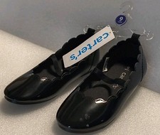 Carter's Toddler Girl Scallop Edge Shiny Dress Shoes in Black. Size 9 Toddler.