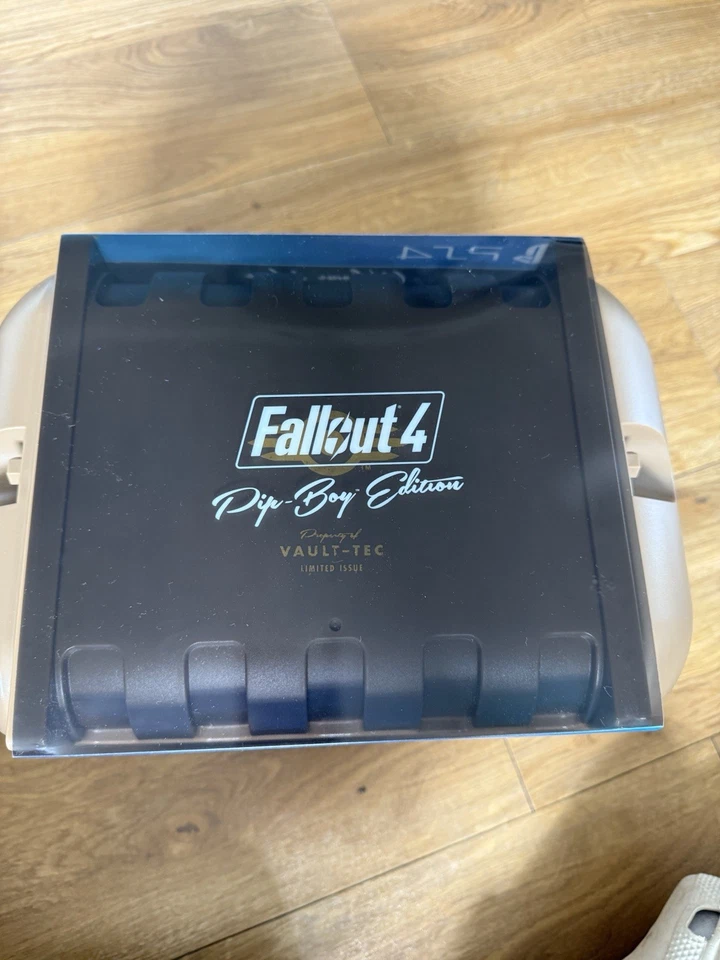 Fallout 4 Pip Boy Edition for PS4 New and Sealed - Image 3 of 4