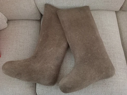 WW2 RUSSIAN ARMY VALENKI FELT BOOTS IN EXECCELENT UNUSED CONDITIONS