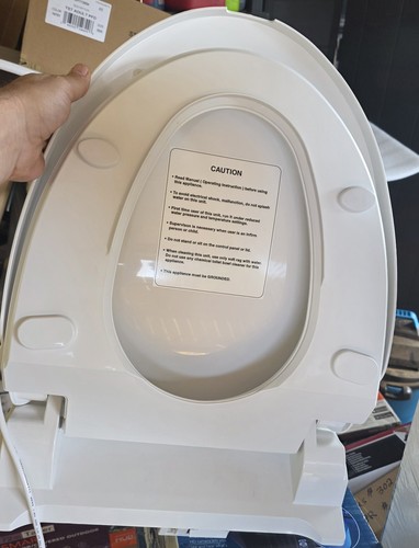 SEAT ONLY BioBidet UB-6800U ELONGATED - Electric Plugin Bidet Toilet Seat CLEAN