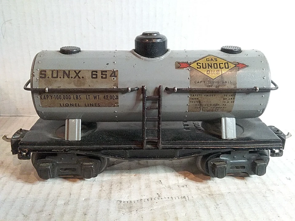 3 Lionel Prewar Cars - Image 4 of 4