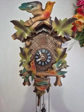 VINTAGE COLORFUL HERBERT HERR 1-DAY CUCKOO CLOCK WORKS GREAT