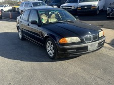 1999 BMW 323i Sedan 