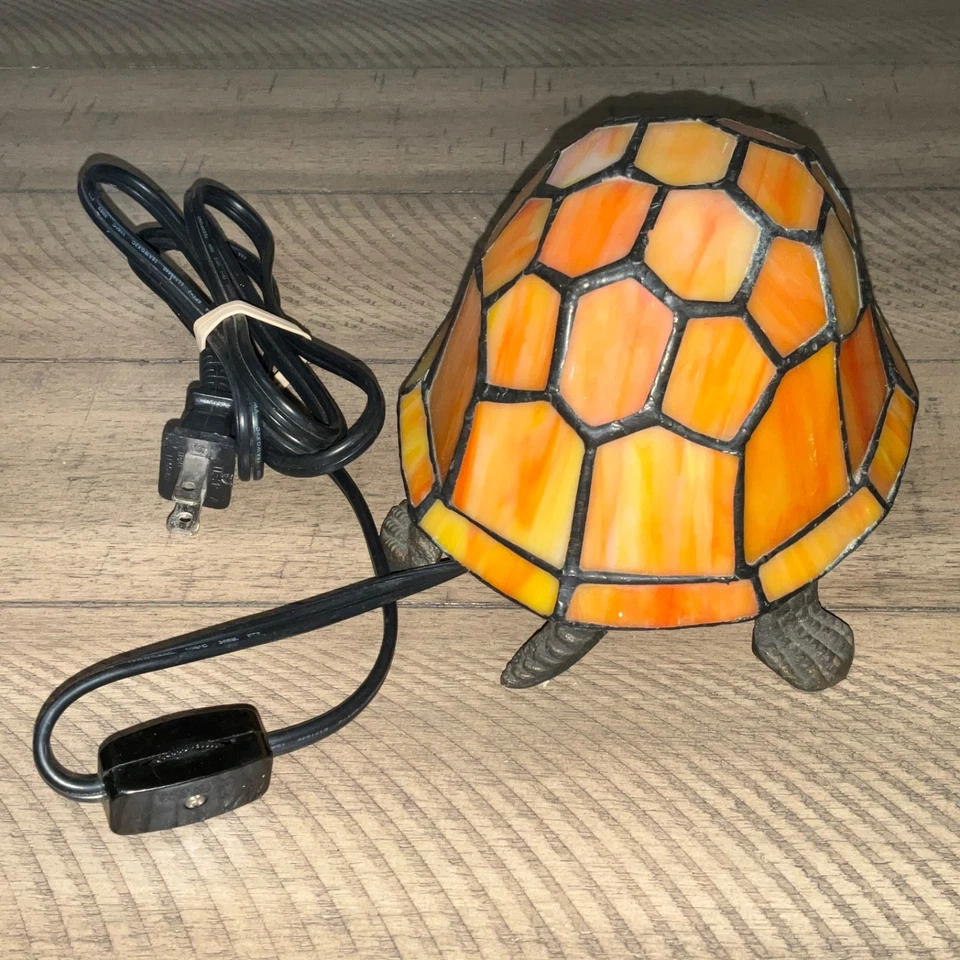 Vintage Tiffany Style Stained Glass & Brass Turtle Accent Lamp Orange  Works - Image 4 of 4