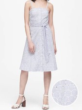 NWT Banana Republic New $139.00 Women Eyelet Button-Down Dress Size 4