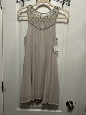 Kimchi Blue Dress in Gray Women’s XS Chiffon Beaded Swing Glynda Trapeze NWT