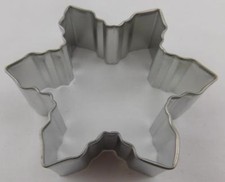 Celebrate It Metal Christmas Cookie Cutter Snowflake Bakeware New