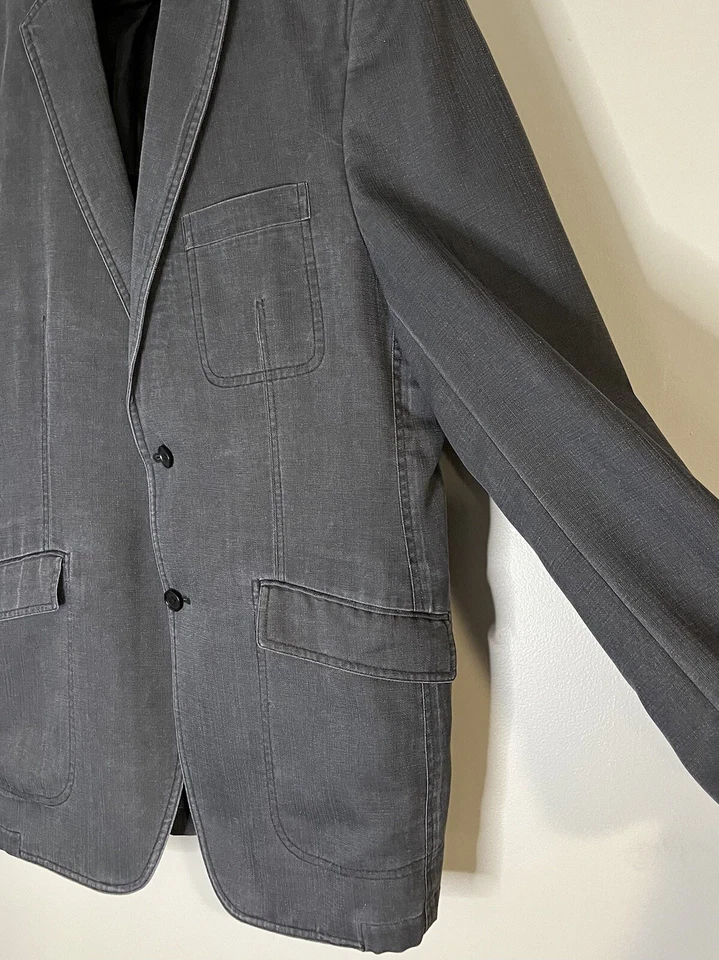 DKNY Men’s Classic Black/Grey 2 Botton Up Blazer Formal Coat Size 42L - Image 4 of 4