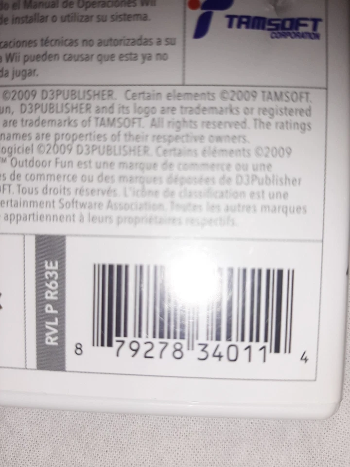 Lot Of 2 Wii games. 30 Great Games & MADDEN NFL 10, Pre-owned  - Image 4 of 4