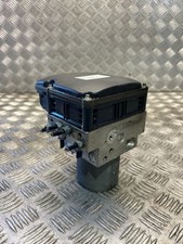 BMW 5 F10 F11 2011 135kW ABS Steuergerät 6852808 TOF64356
