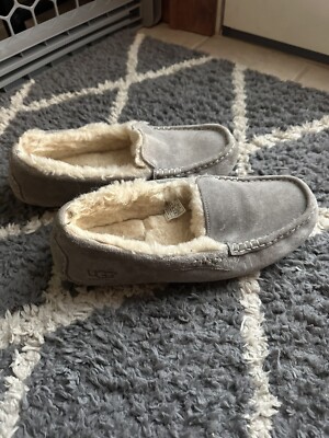 ugg moccasins 8