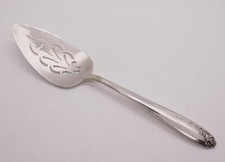 Wm Rogers TUPPERWARE ROSE Cake/Pie Server Silverplate 1955