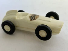 Eldon Early Racer (White) 1/32 scale slot car RTR