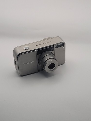 Fujifilm DL Super Mini (Tiara) Zoom 35mm Film Camera - Picture 8 of 17