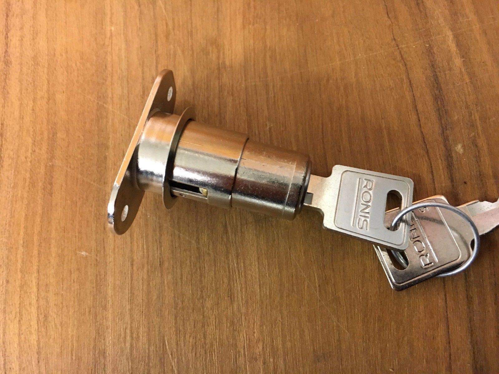 Assorted Locks for office furniture cupboard / desk / Filing