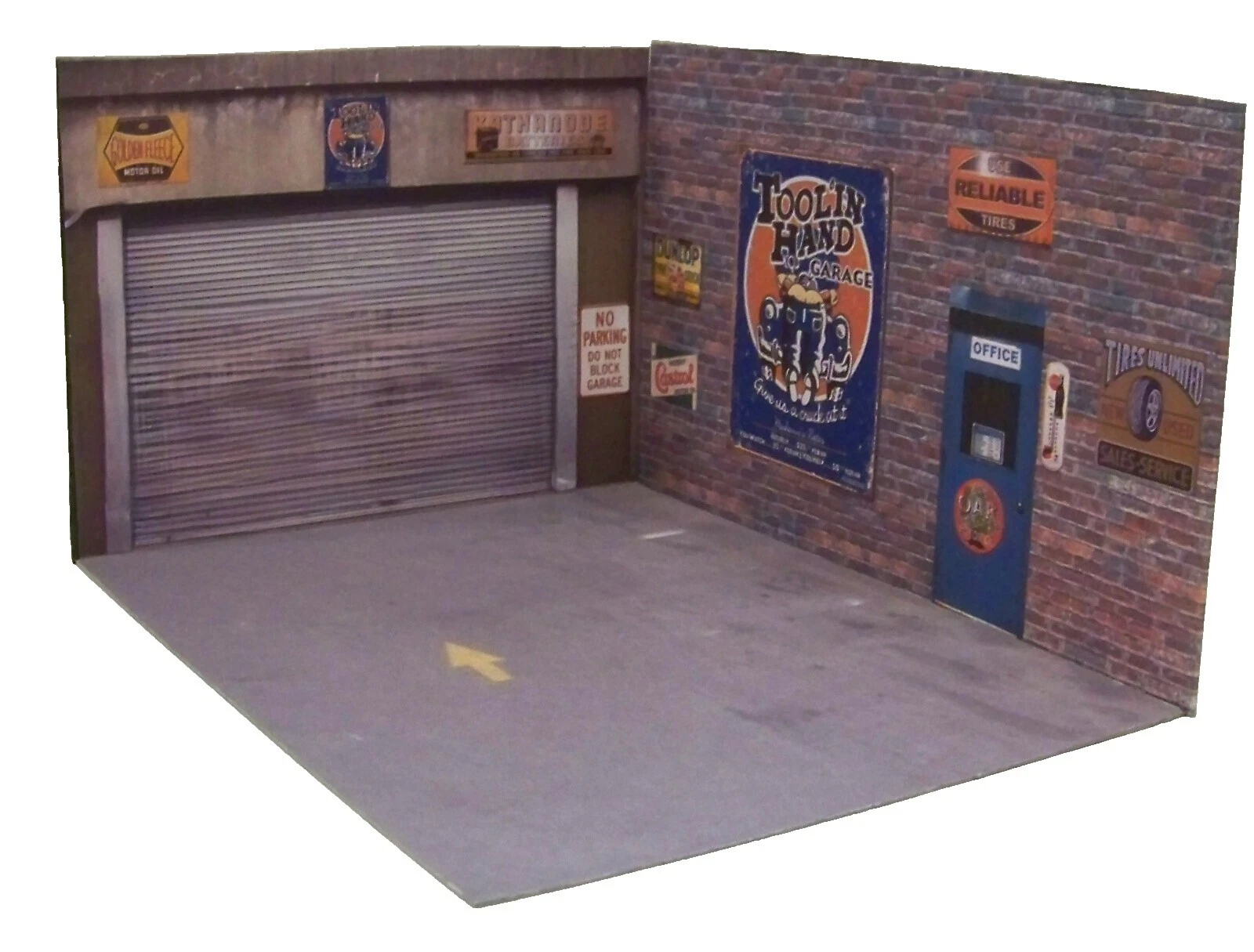 1:24 Diecast and Toy Vehicle Dioramas