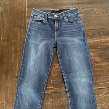 Woman  s J Brand Size 24 Skinny Jeans Pre-owned. Great condition