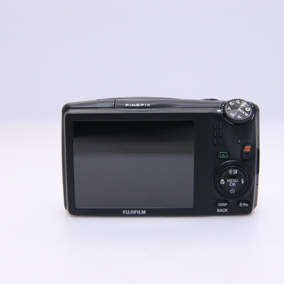 YFW-18 FUJIFILM FINEPIX F1000EXR