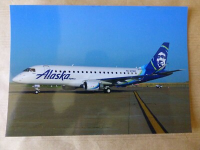 EMBRAER EMB-175 ALASKA SKYWEST N178SY