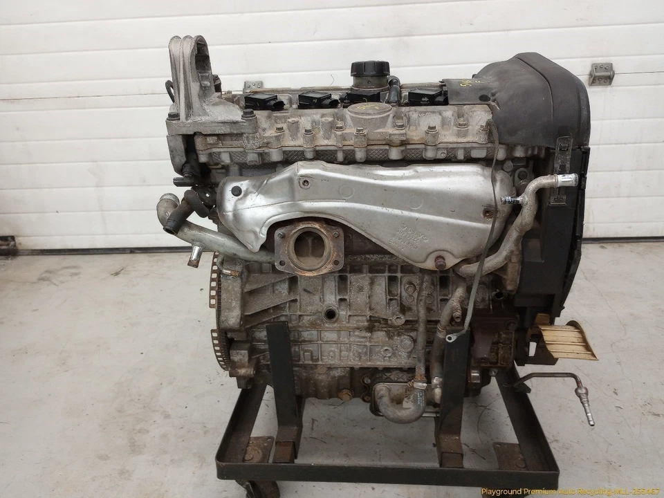 Volvo XC70 V70 Engine Motor With Accessories 2.5L 5 Cylinder Fits 2003-2007 03 Foto 2 de 4