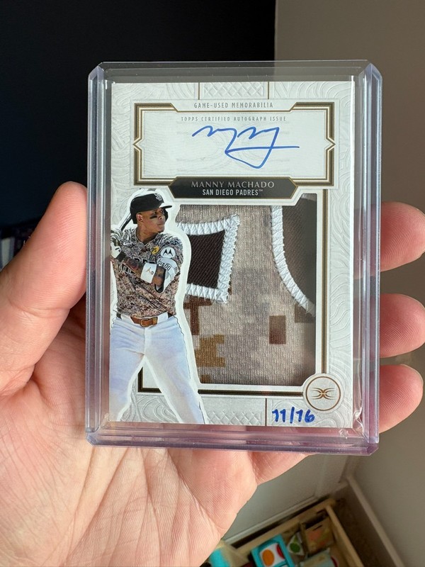 Manny Machado Game-Used Ultra Patch On-Card Auto /16 - 2025 Topps Definitive