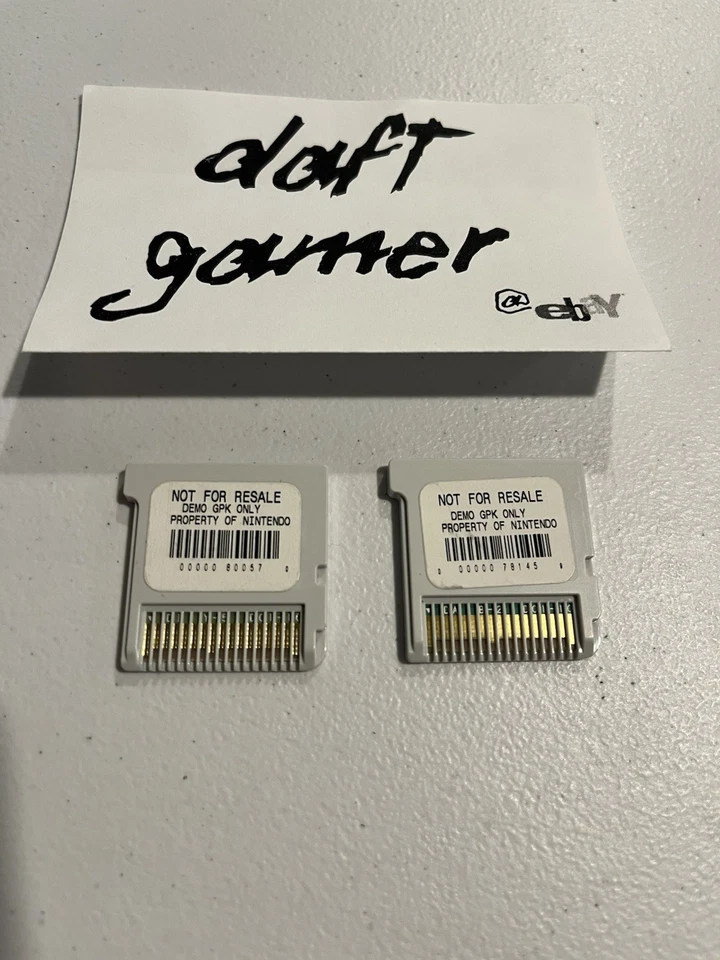 Luigis Mansion Dark Moon & New Super Mario 2 3DS GAME *NOT FOR RESALE* NFR Demo - Image 2 of 2