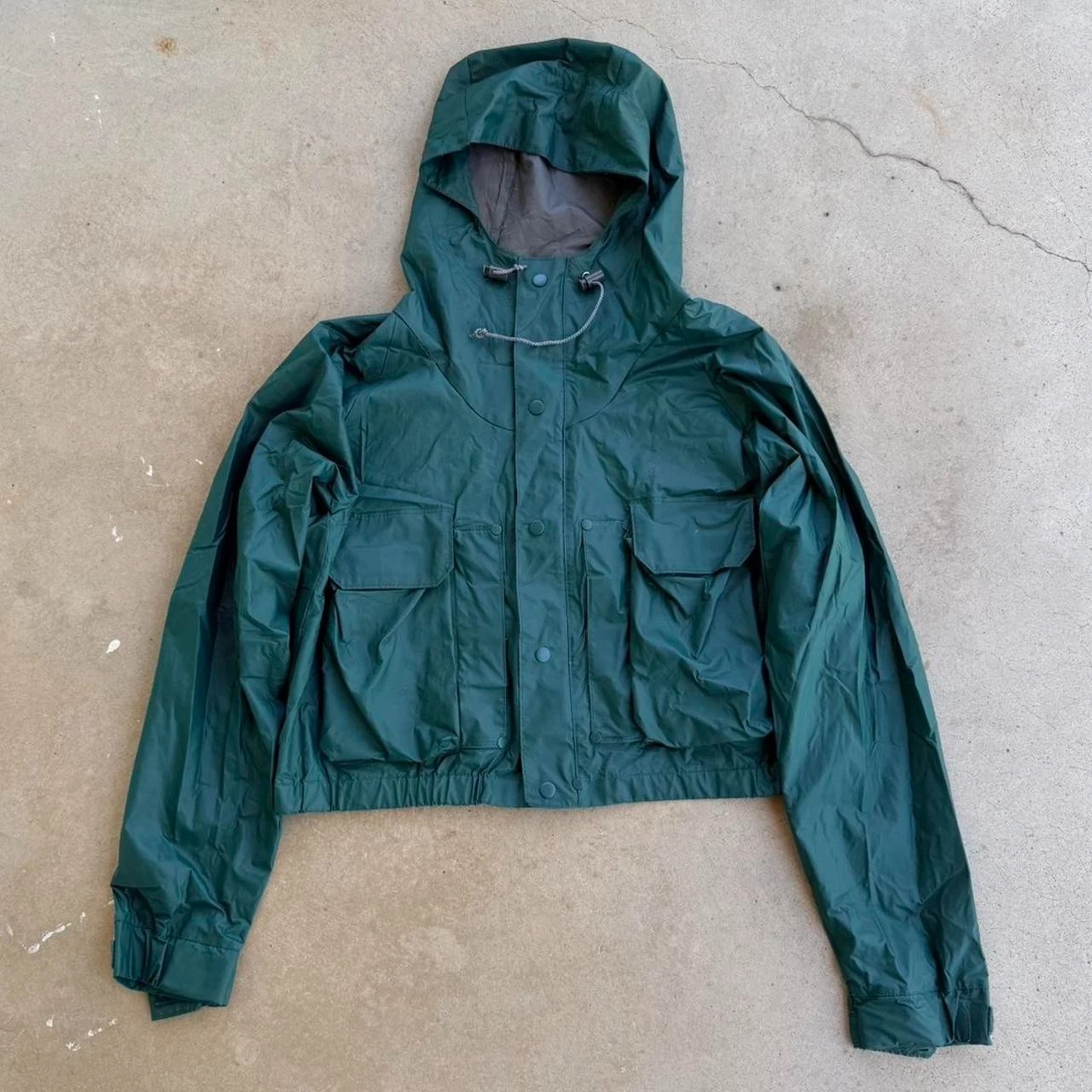 Vintage Columbia Sportswear green Wading Fly Fishing hooded shell jacket large
Opens in a new window