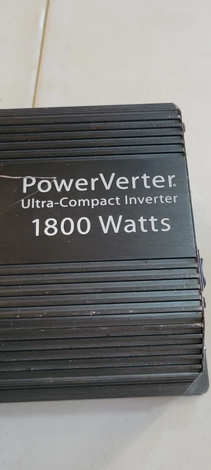 inversor de potencia tripp lite 1800 vatios Foto 4 de 4