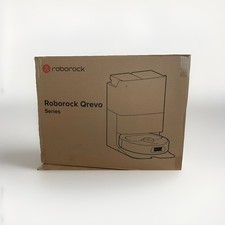 Roborock QRevo Robot Vacuum and Mop - Black New S5V w multifunctional dock NEW