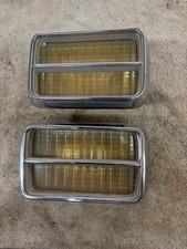 Ford Mustang Ii Parking Marker Turn Signal Light Assembly Bezel Lh Rh 1974 74