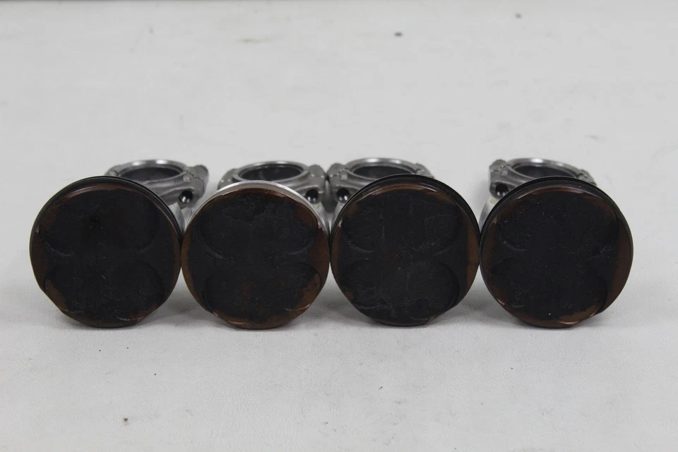 Aprilia RSV4 1000 17-20 OEM Engine Motor Connecting Rods Con Rod Pistons & Rings - Image 3 of 4