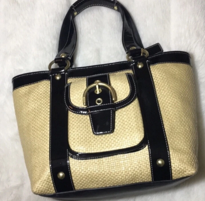 Paja Coach Soho, ribete de charol negro Foto 4 de 4